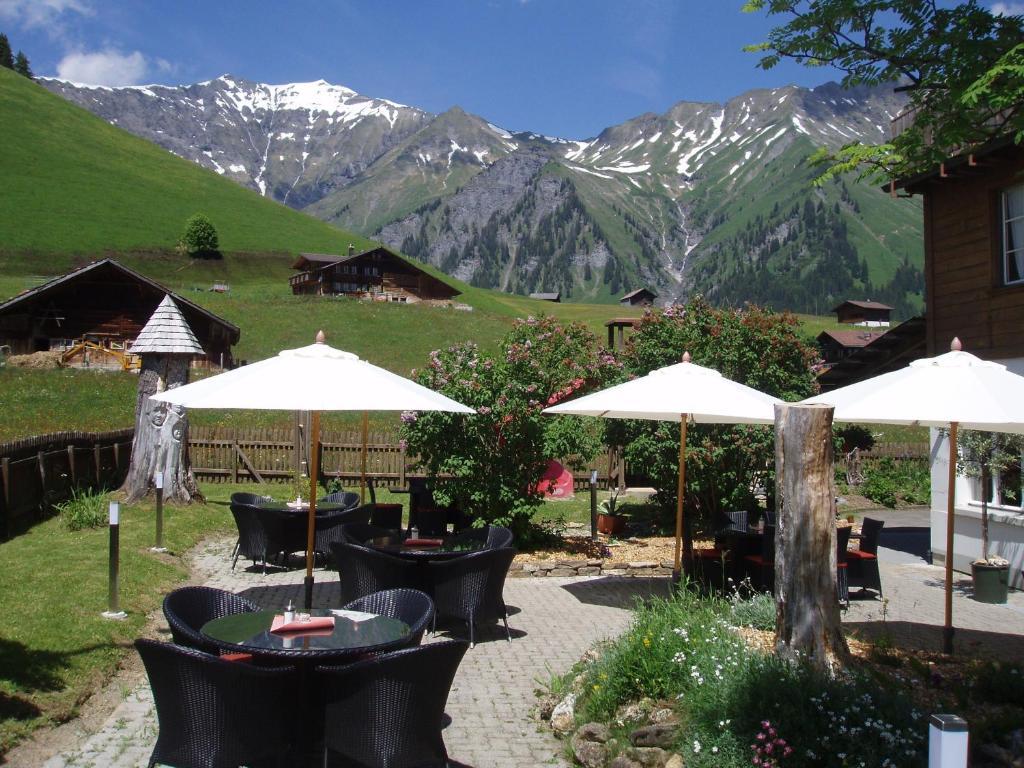 Hotel Des Alpes Αντελμπόντεν Εξωτερικό φωτογραφία